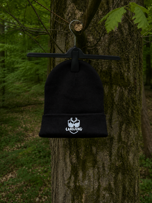 LandJung Essential Beanie – Black